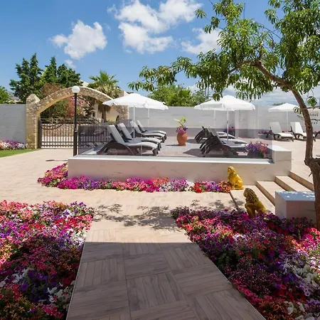Paradice Luxury Suites-near Zorbas Beach-free Breakfast