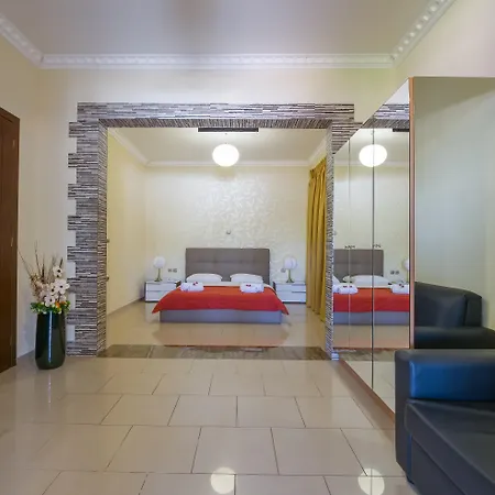 Hotel Paradice Luxury Suites-near Zorbas Beach-free Breakfast