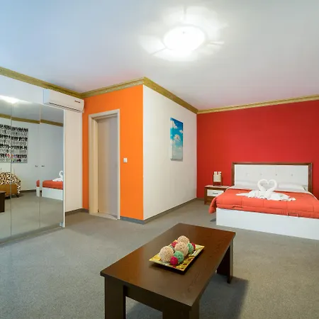 Paradice Luxury Suites-near Zorbas Beach-free Breakfast Hotel 4*