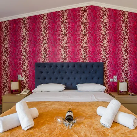 Hotel Paradice Luxury Suites-near Zorbas Beach-free Breakfast Stavrós