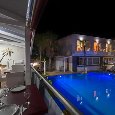 Paradice Luxury Suites-near Zorbas Beach-free Breakfast Hotel 4*